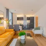 Vibrant & Inviting 1Bd Flat Heart Of Haggerston!