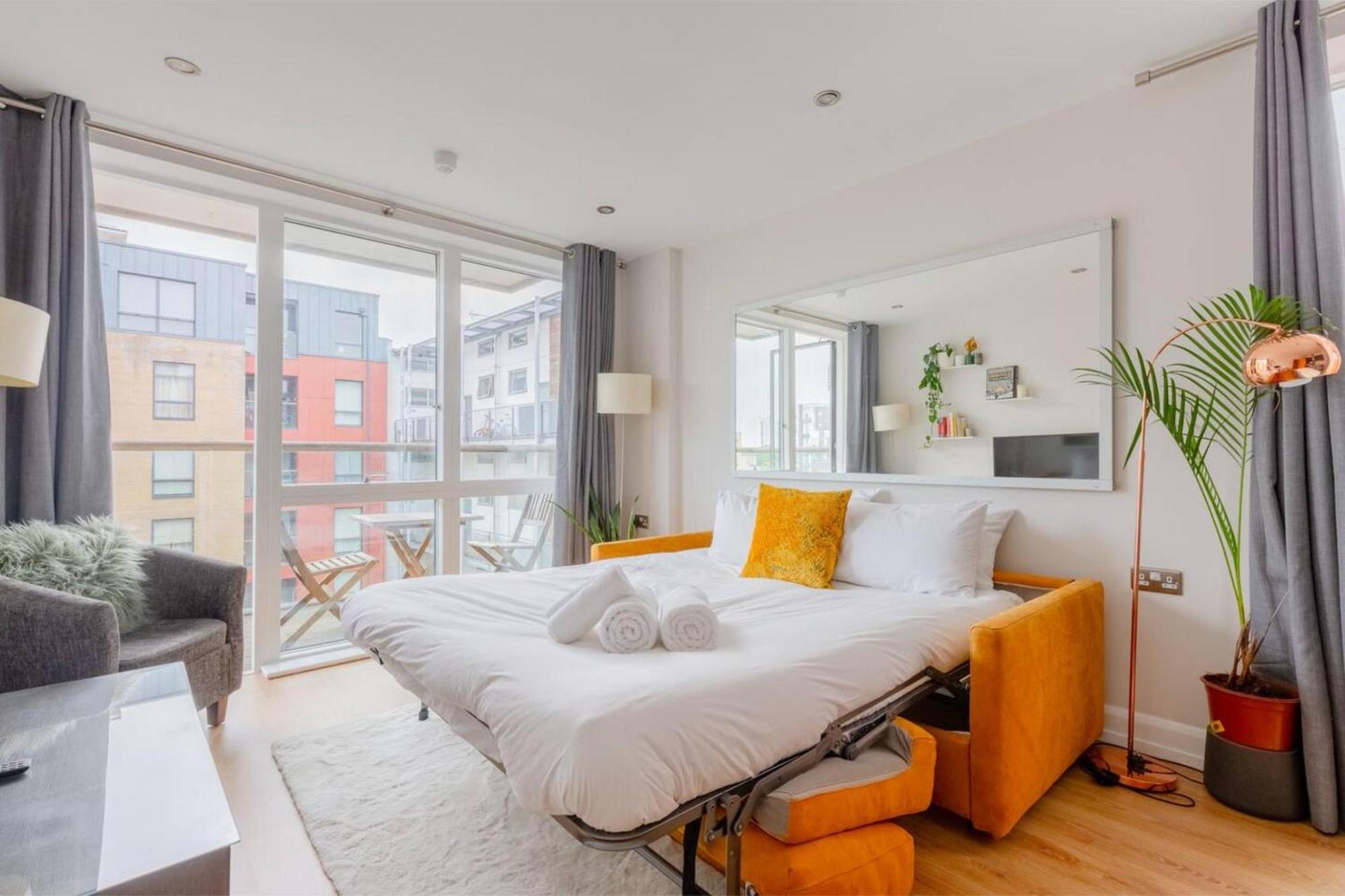 Vibrant & Inviting 1bd Flat Heart Of Haggerston! * Londra